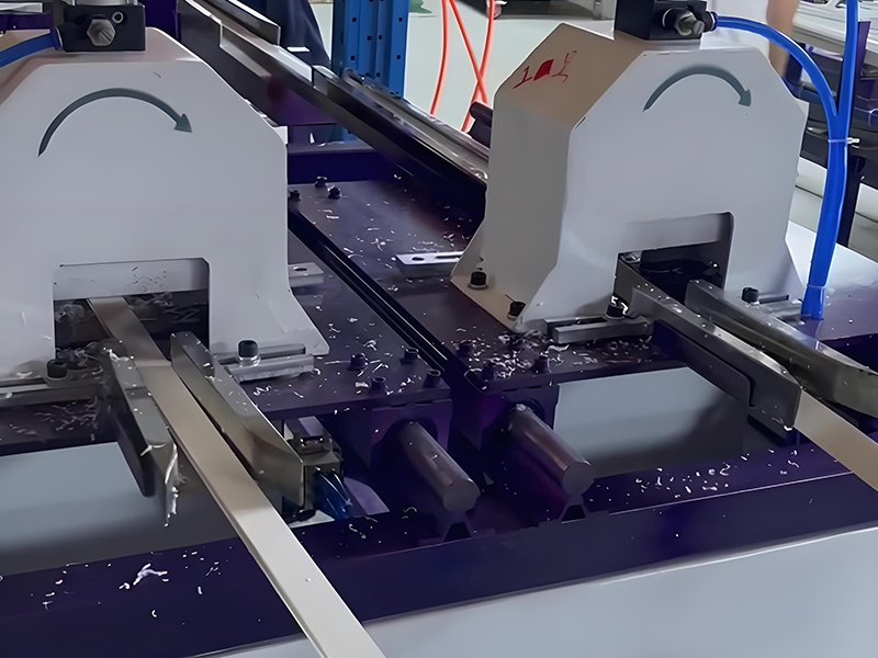 pvc Pipe extrusion cutting