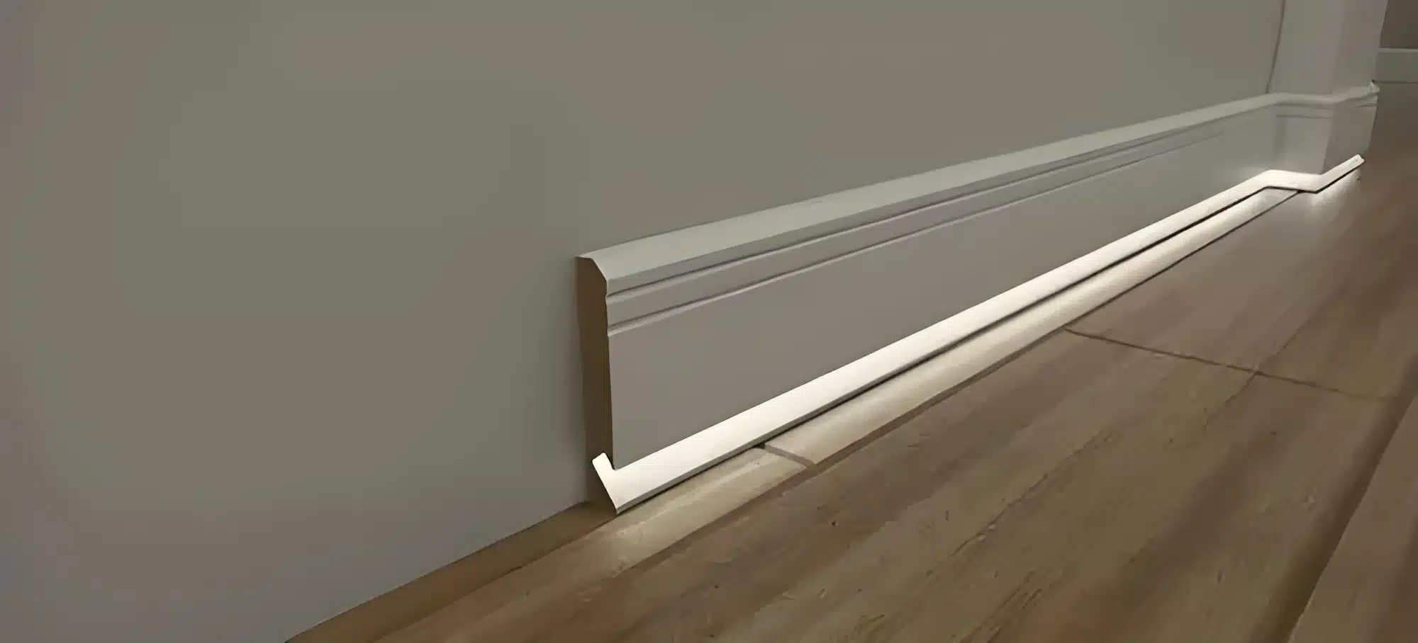 PVC süpürgelik fabrikası