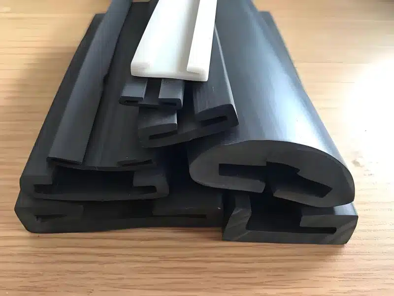 EPDM sealing strips factory