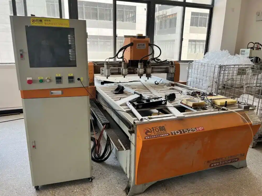 Plastic extrusion workshop