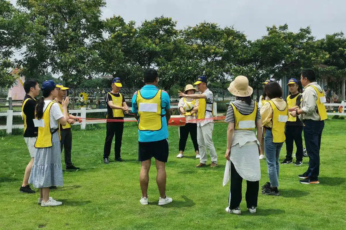 pvc extrusion supplier team 2