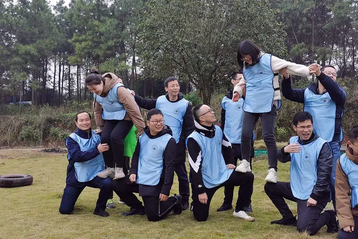 pvc extrusion supplier team 3